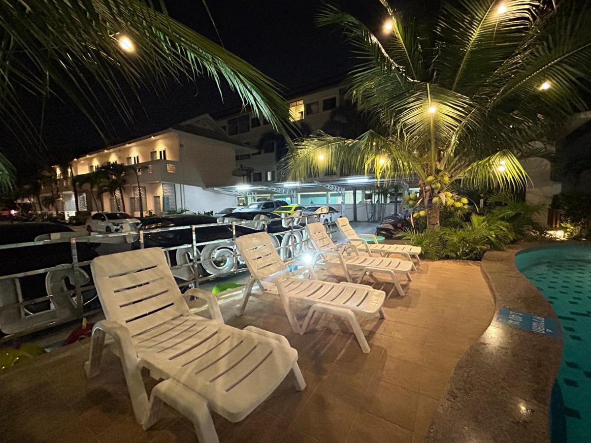 Baanloksouylokchay Hotell HHQ Eksteriør bilde