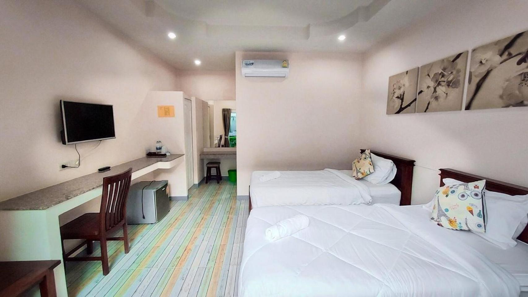Baanloksouylokchay Hotell HHQ Rom bilde
